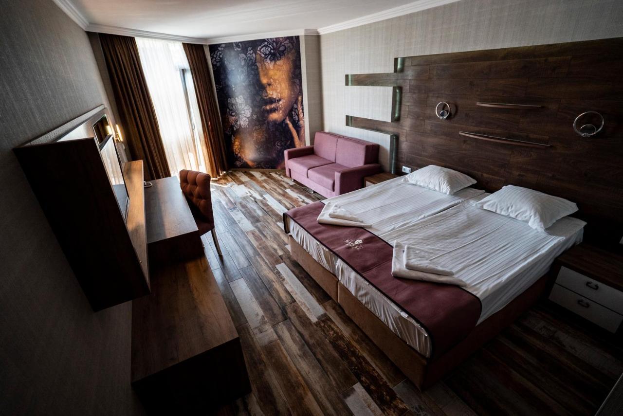 Hotel Baikal ซันนีบีช ภายนอก รูปภาพ